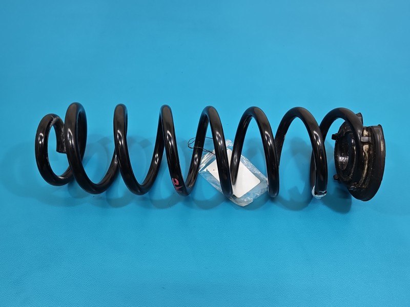 Sprężyna tył tylna Skoda Superb IV kombi