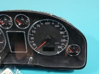 Licznik Audi A4 B5 1.8 T 8D0920932 EUROPA