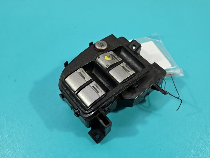 Przełącznik szyb Honda Fr-v SJDM27708, M27708 Europejska, uszkodzony przycisk szyby kierowcy EU