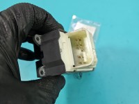 Przełącznik szyb Toyota Yaris III TOYOTA EU