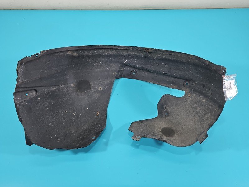 Nadkole przód prawe Audi A3 8P 8P0821172C