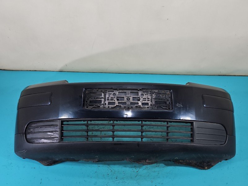 Zderzak przód Audi A2 czarny LZ5Q