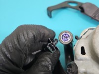 Pas bezpieczeństwa przód lewy kierowcy Opel Astra V K 39016994, 39201592, 34196990 EU