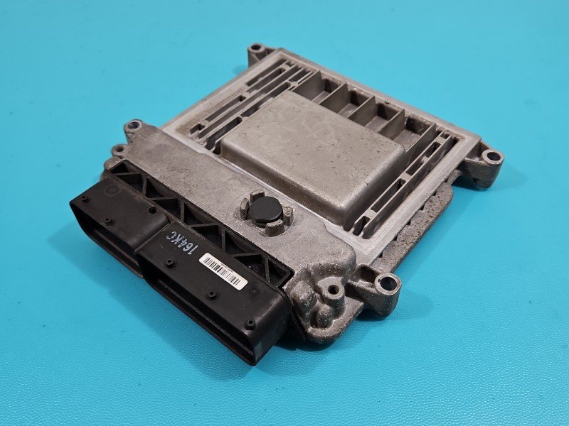 Komputer Sterownik silnika 39112-2B102 Hyundai I30 I 07-12 1.4 16v (G4FA)