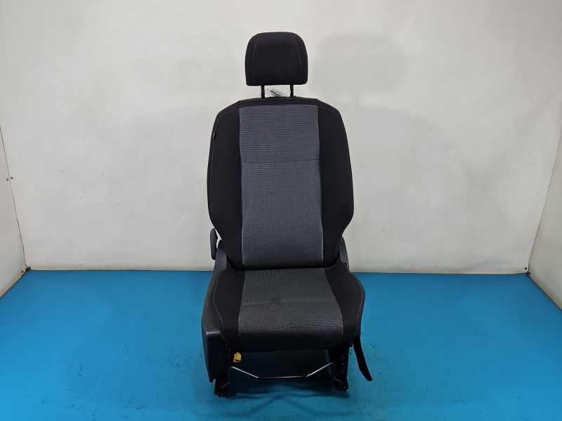 Fotel prawy przód pasażera Toyota Proace City 5d EUROPA