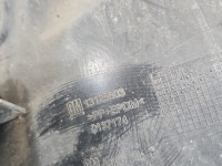 Nadkole przód prawe Opel Astra III H 13125603, 013174