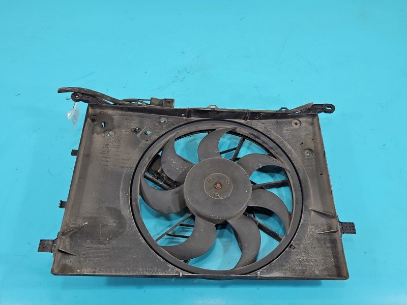 Wentylatory Wentylator chłodnicy Volvo S60 I 8649634 2.4 20V Wentylatory Wentylator chłodnicy Volvo S60 I 8649634 2.4 20V
