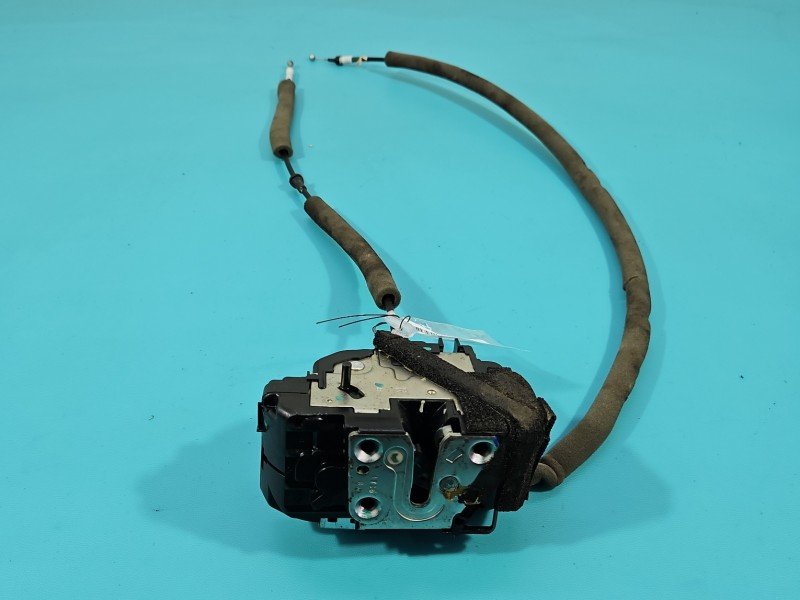 Zamek tył prawy infiniti Q50 I 13-17 INFINITI, 3pin