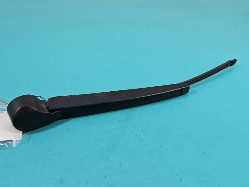 Ramie wycieraczki tył Skoda Kamiq 658955704 HB