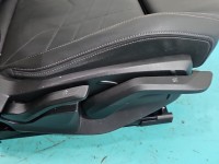 Fotel prawy przód pasażera BMW iX1U11 5d EUROPA