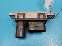 Przekaźnik świec żarowych Jaguar XE X760 0281003129