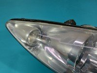 Reflektor prawy lampa przód Peugeot 308 I EUROPA