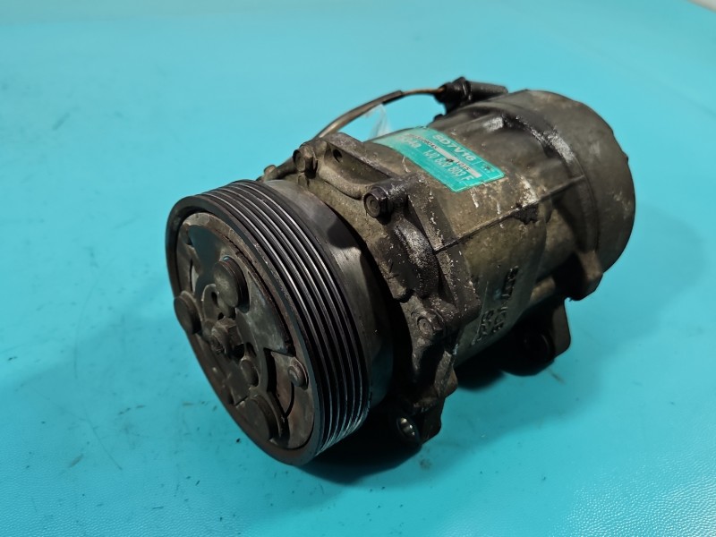 Sprężarka klimatyzacji kompresor Seat Toledo II Leon I 1.9 tdi 1J0820803F