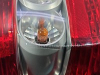 Lampa tył lewa Producent części: Honda, ichikoh rysy na kloszu Honda Jazz II HB