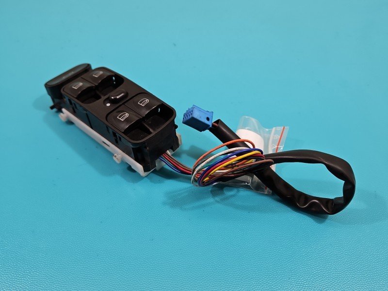 Przełącznik szyb Mercedes W203 Mercedes, Europejska, 10pin 9 przewodów EU