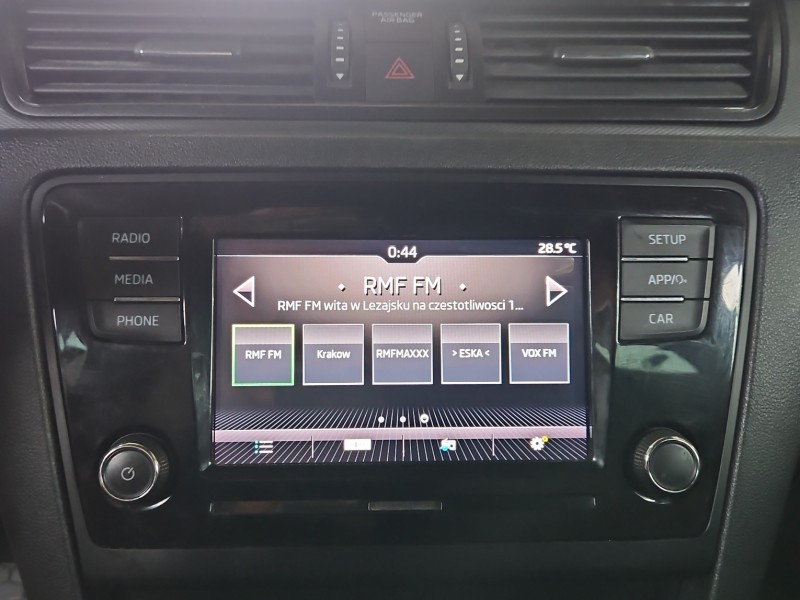 Radio fabryczne Skoda Rapid 5JA035871C radioodtwarzacz