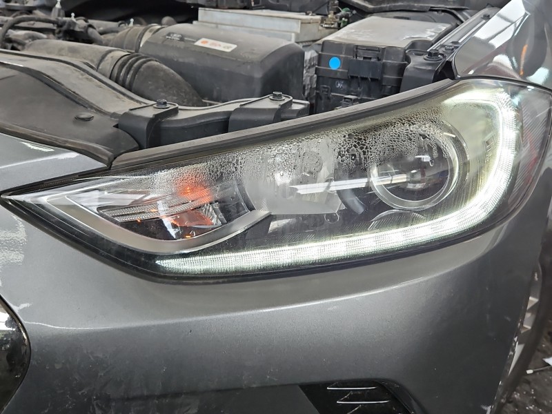Reflektor lewy lampa przód Hyundai Elantra VI 15-20 EUROPA
