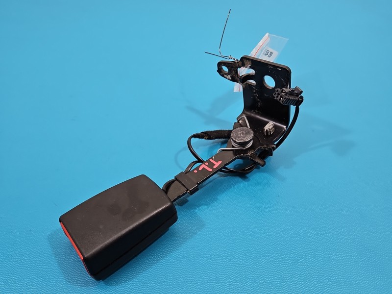 Pas bezpieczeństwa tył lewy Peugeot, Europejska, Klamra zapinka Peugeot 3008 II 9828866277