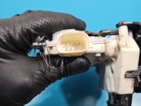 Zamek tył prawy 4F0839016 Audi A3 8P Producent części: Audi, 7PIN