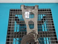 Zwrotnica prawa piasta przód 2.0 hdi Peugeot 407