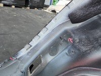 Błotnik tył prawy Mercedes W205 czarny 197 ćwiartka