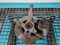 Zwrotnica lewa piasta przód 1.6 16V Nissan Note E11