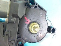 Podnośnik przód prawy SZYBY WINDA Audi A4 B7 IMPRK1208310, Europejska, Silniczek, lekko uszkodzone koło zębate (przytarte w...