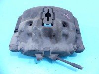 Zacisk przód prawy Nissan Atleon II 06-13 3.0 dci