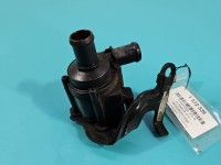 Pompka obiegu wody pompa Vw Passat B8 2.0 tdi 5Q0121599Q, 5Q0965561B