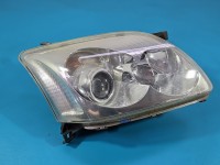 Reflektor prawy lampa przód Toyota Avensis II T25 EUROPA