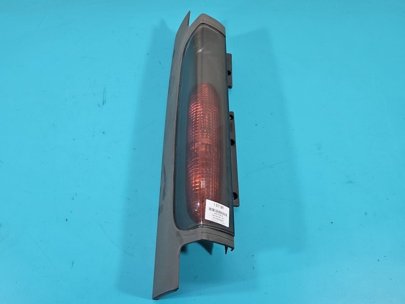 Lampa tył lewa Opel Vivaro HB