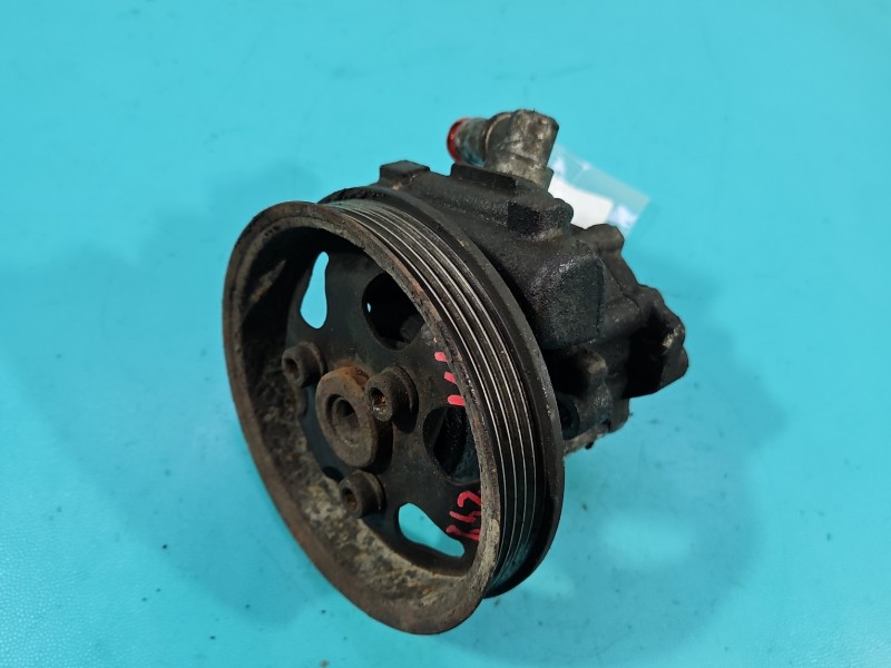 Pompa wspomagania Vw Passat B5 8D0145156K 1.6 8V