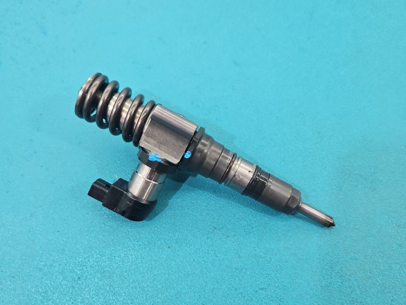 testowany Pompowtryskiwacz 03G130073T 2.0 tdi