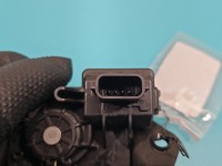 Zamek klapy tył 905030934R Dacia Sandero III 20- HB Producent części: Dacia, 4pin