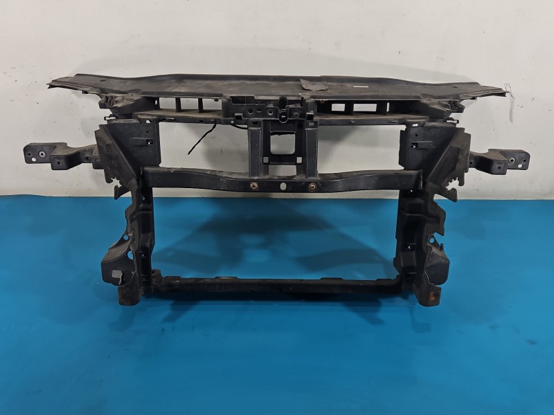 WZMOCNIENIE CZOŁOWE Pas przedni Vw Passat B6 3C0121284