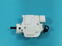 Siłownik klapki wlewu paliwa Mitsubishi Outlander III 12-