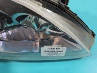 Reflektor prawy lampa przód Toyota Corolla E12 EUROPA