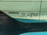 Szyba tylna KLAPY BAGAŻNIKA TYŁ Peugeot 5008 HB
