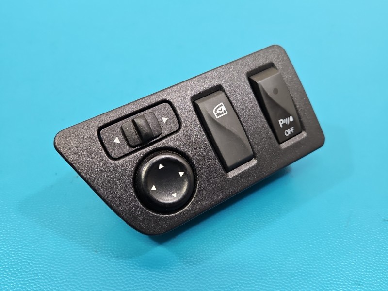 Przełącznik szyb Dacia Spring EU 255704283R