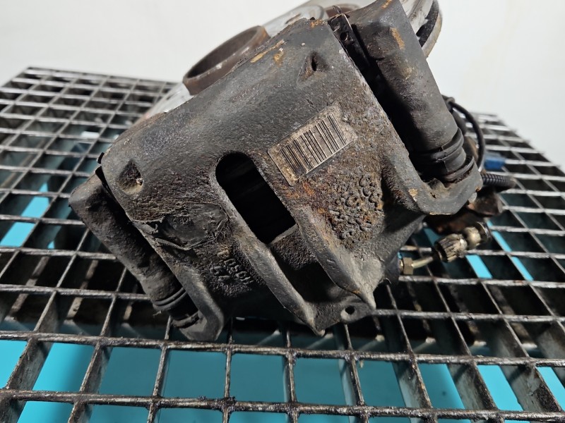 Zacisk przód prawy Citroen C-Elysee II 12- 1.6 hdi