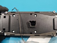 Przełącznik szyb MERCEDES W176 A1669054300 Mercedes, Uszkodzenie widoczne na zdjęciu EU