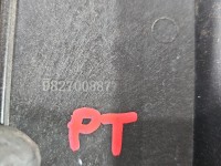 Listwa błotnika tył prawa Peugeot 5008 II 17-24 9827008877