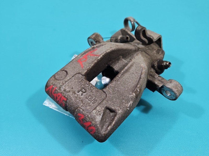Zacisk tył prawy Citroen C4 I 1.6 HDI HB Zacisk tył prawy Citroen C4 I 1.6 HDI HB