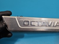Listwa progowa prawa PRÓG NAKŁADKA Skoda Octavia IV 5E3853814, 5E3853814TQ3
