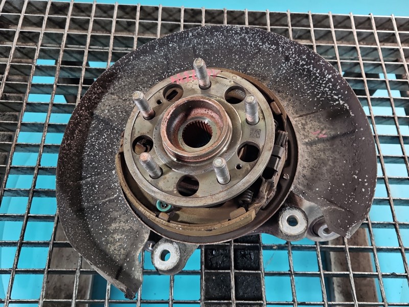 Piasta koła tył lewa zwrotnica łożysko Kia Stinger 2.0 T-GDI