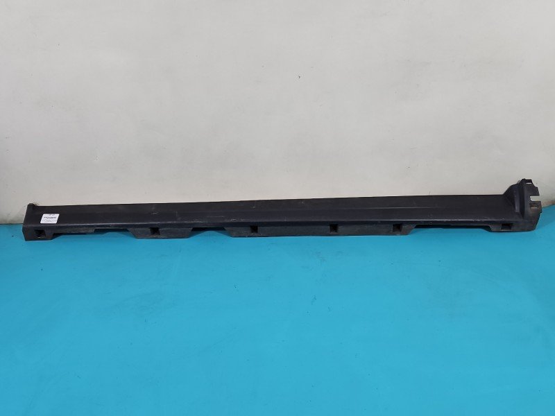 Listwa progowa prawa PRÓG NAKŁADKA Land rover Discovery Sport 14- L550