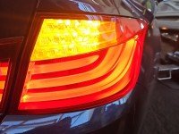 Lampa tył prawa Producent części: BMW, Zewnętrzna HELLA Bmw f10 f11 sedan
