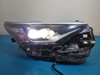 Reflektor prawy lampa przód Toyota Auris II EUROPA 81110-02K60, 90070907