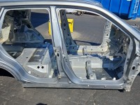 Próg prawy SŁUPEK ŚRODKOWY B Suzuki Vitara II 15- HB 5d Zcd c03