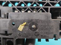 Klamka przód lewa zewnętrzna Audi A5 8T 8T0837885A